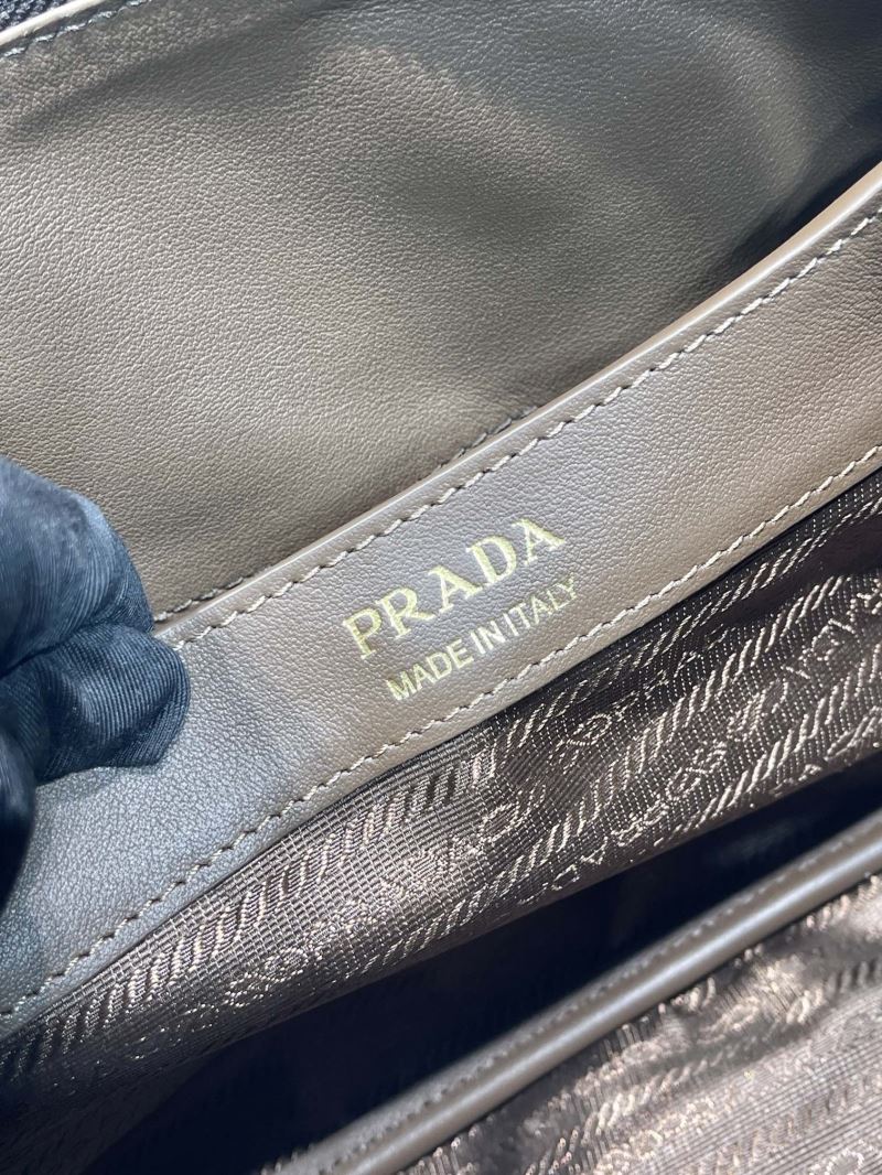 Pra*a bucket bags